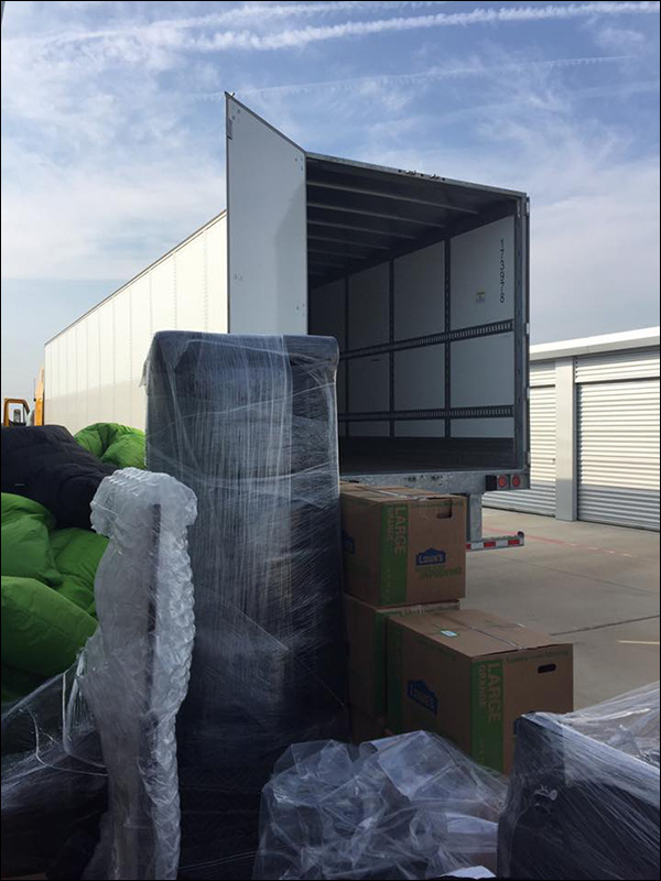 Loading up the truck to send all the Content & Commerce Summit equipment to L.A.